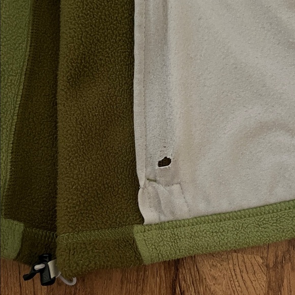 The North Face Fleece Jacket - Picture 12 of 15